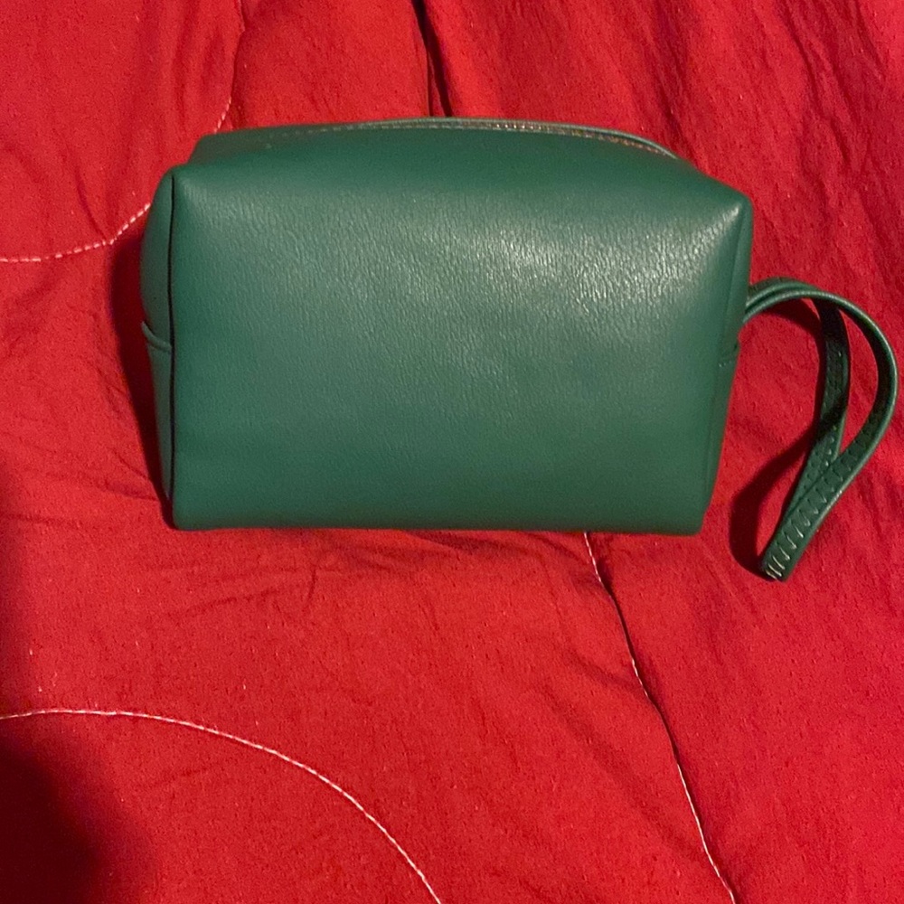 Makeup bag